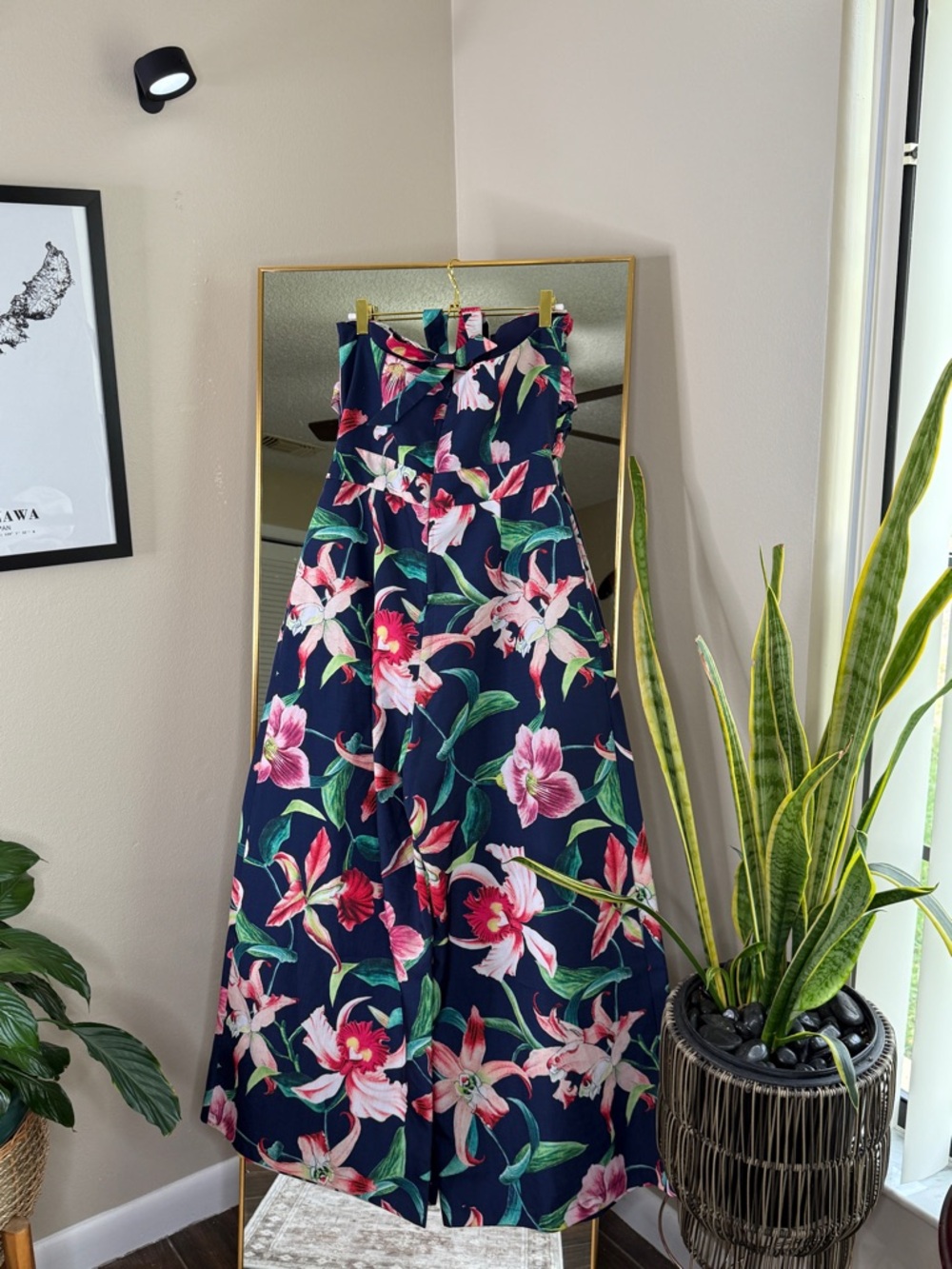 PatBO Laelia Cutout Jumpsuit Floral Halter Wide-Leg Jumpsuit in Midnight - Picture 9 of 10